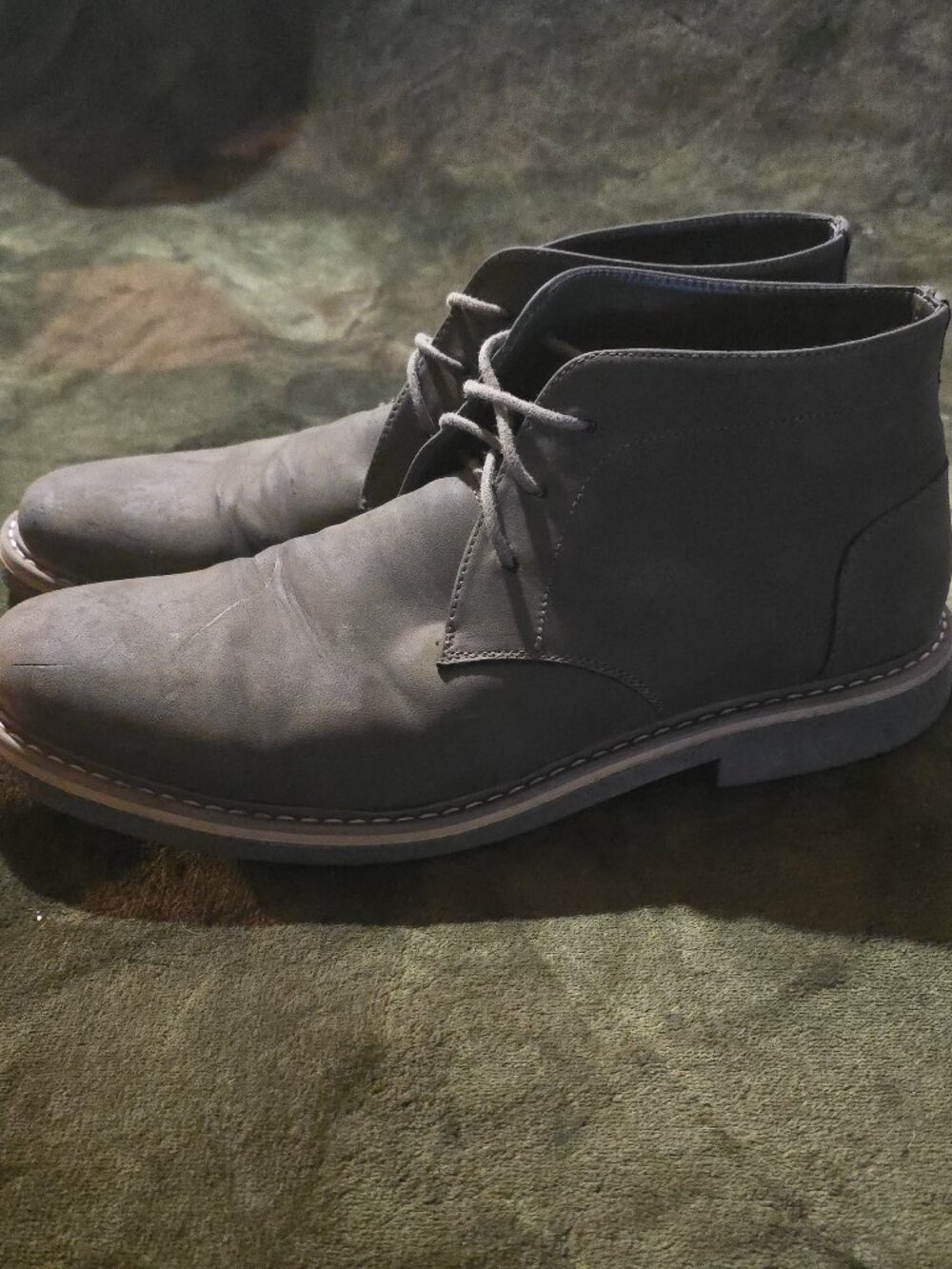 Madden by Steve Madden M-Dodge Chukka Boots Gray Nubuck Men's Size 11